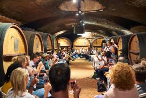 Team building autour du vin et de la culture viticole : L'Olympiade Viticole - Esprit Libre Lyon